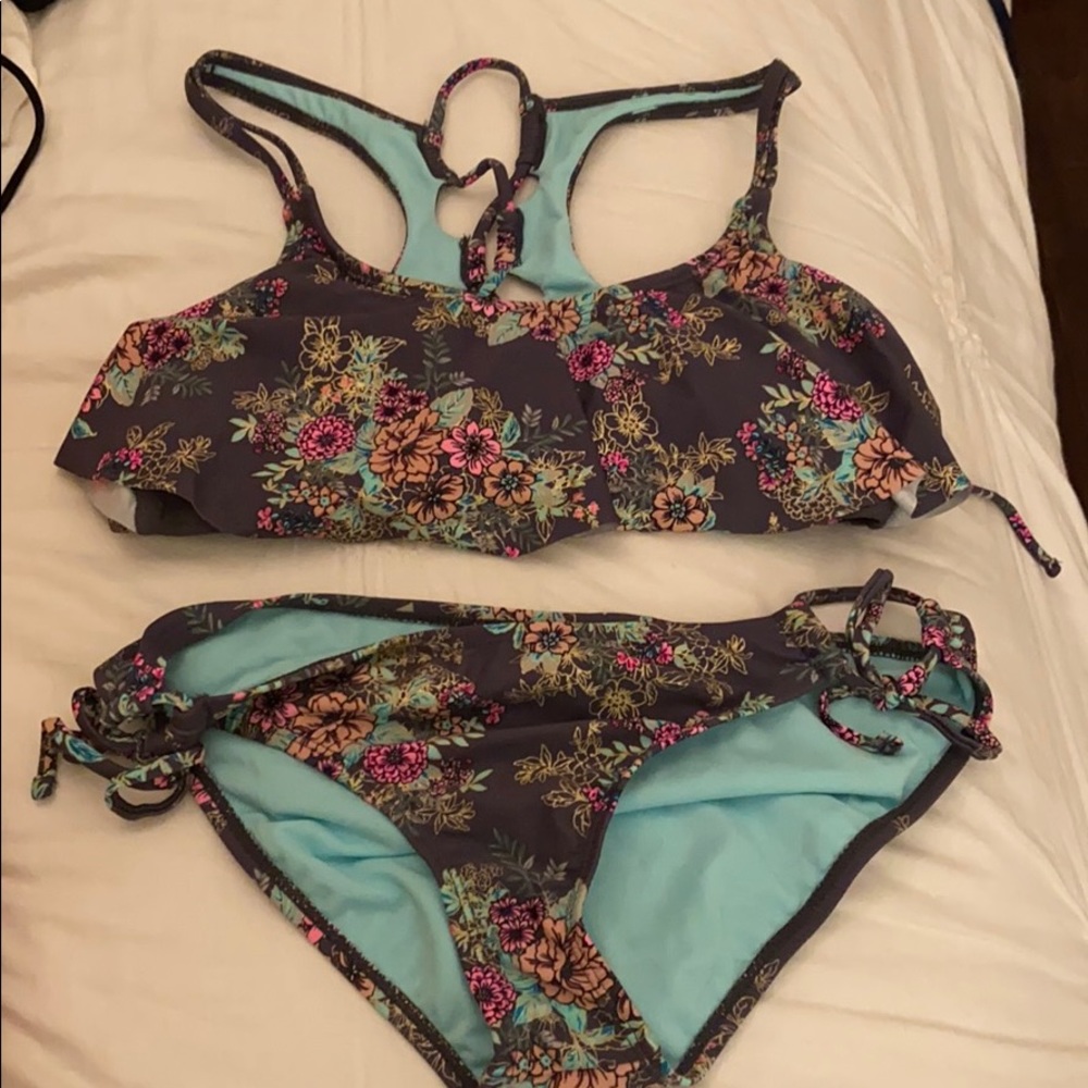 Floral bathing suit set